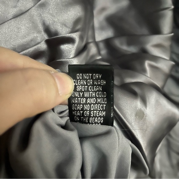 Adriana Papell gray sequin dress size 6 - Picture 6 of 7